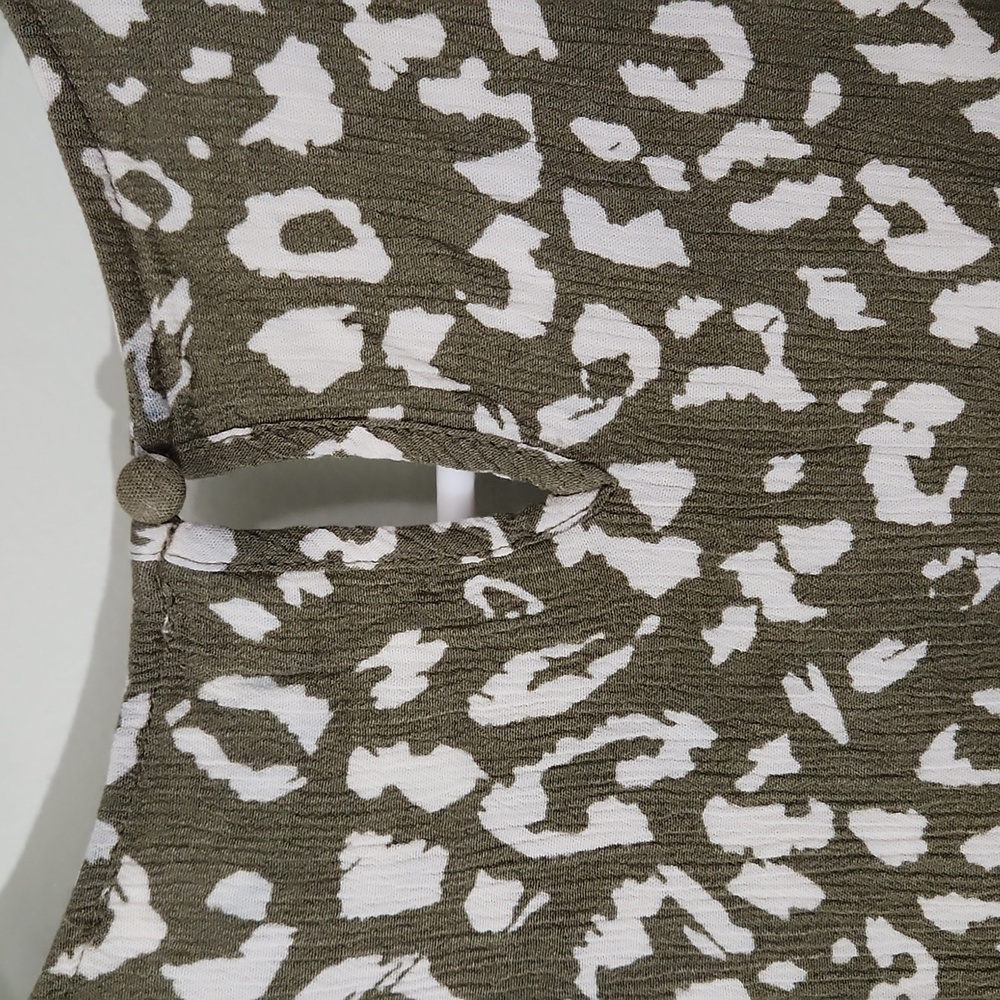 Olive Leopard Print Top - Picture 6 of 7